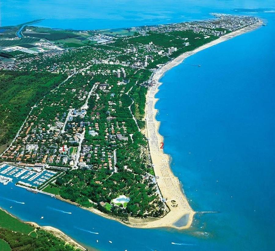 Villa Nerina Apartment Lignano Sabbiadoro Eksteriør bilde